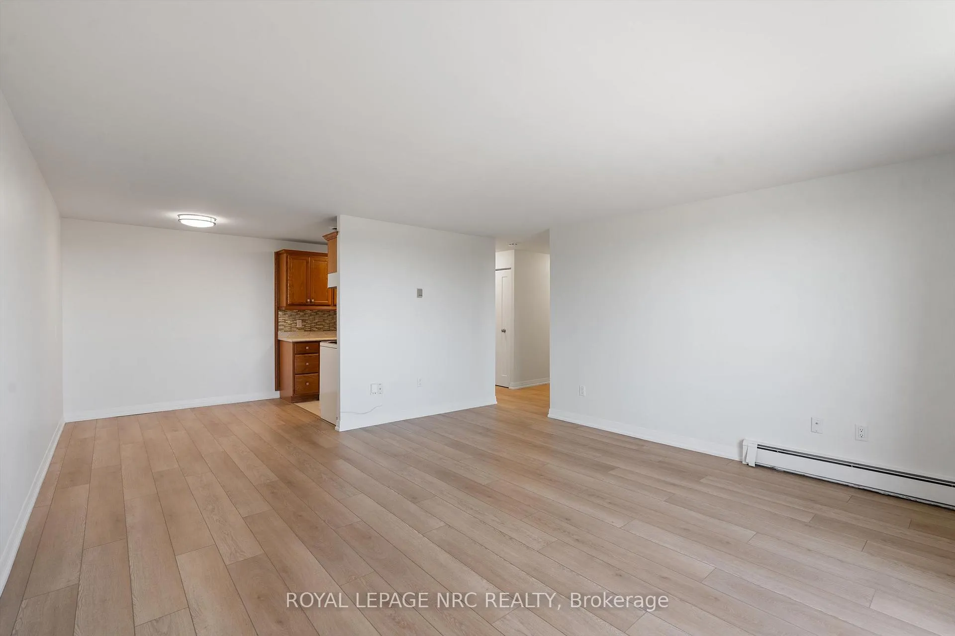Photo 9 of Unit 501, 264 Grantham Avenue, St. Catharines, Carlton/Bunting — HOMEH