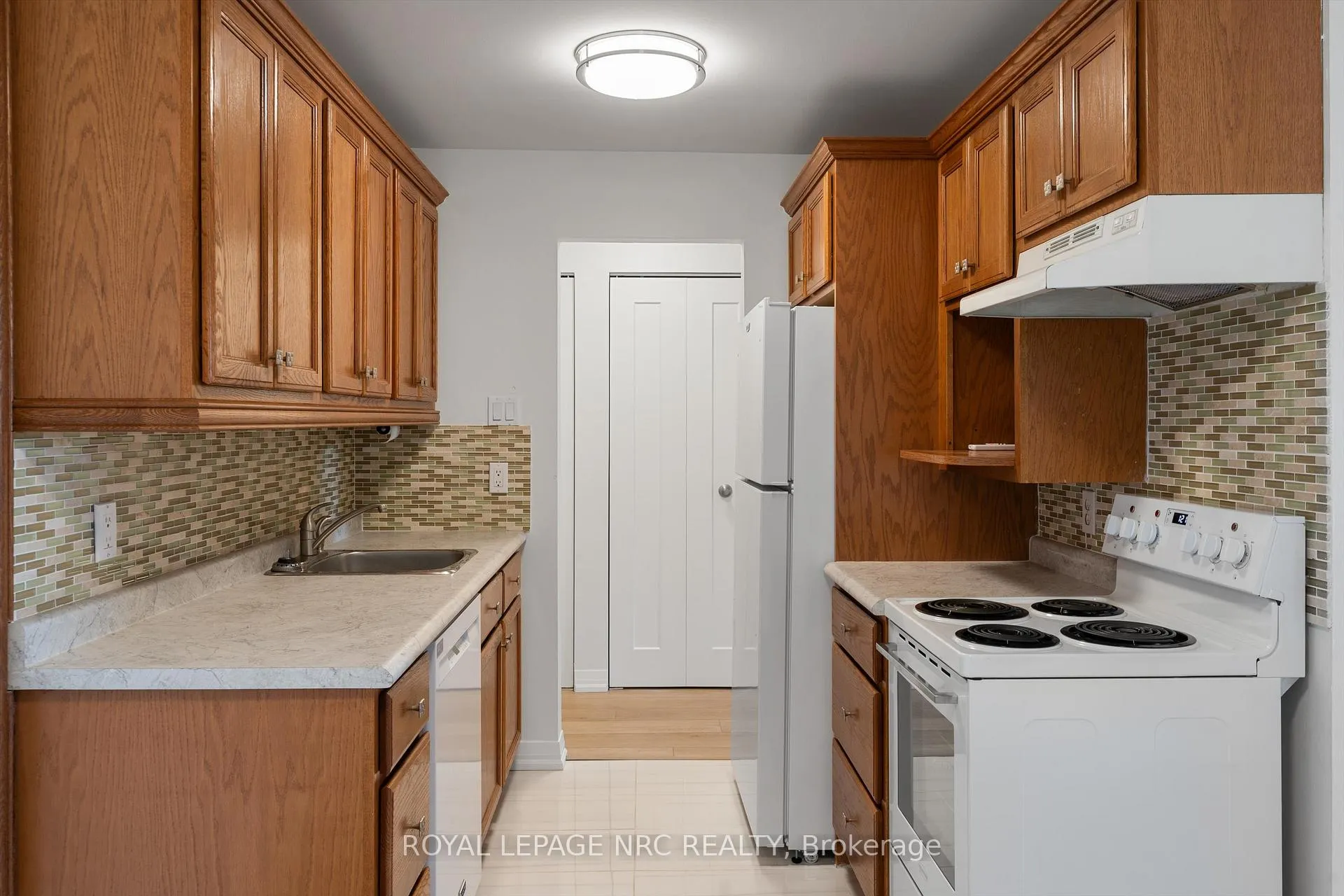Photo 15 of Unit 501, 264 Grantham Avenue, St. Catharines, Carlton/Bunting — HOMEH