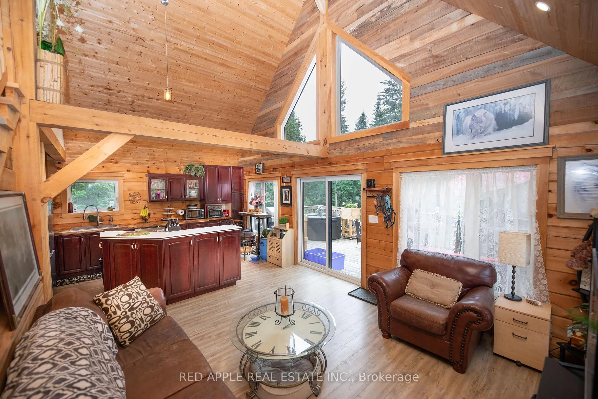 Photo 6 of 1392 Carroll Road, Dysart et al, Dudley — HOMEH