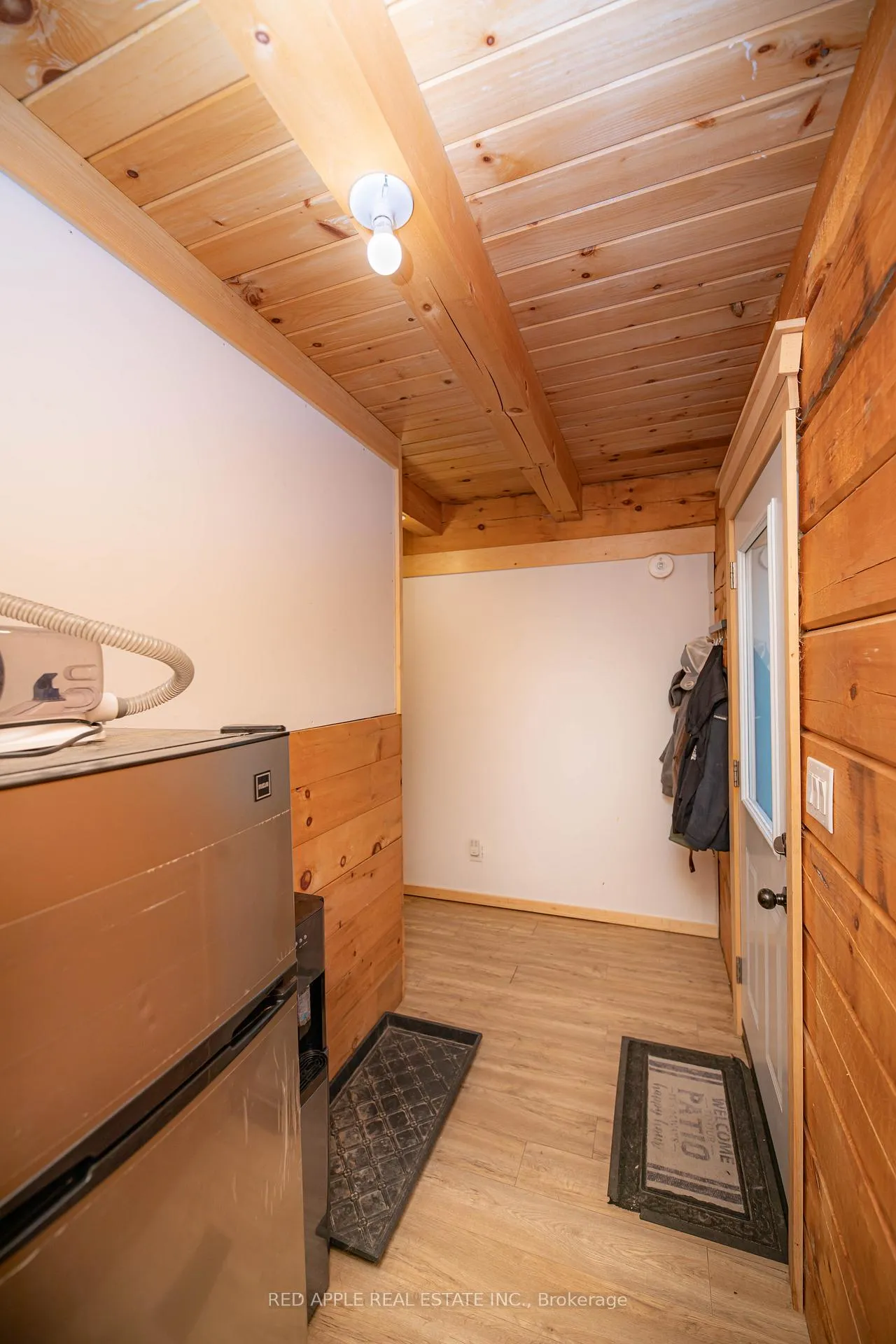 Photo 15 of 1392 Carroll Road, Dysart et al, Dudley — HOMEH