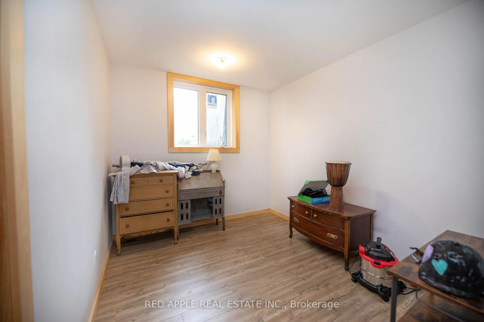 Photo 18 of 1392 Carroll Road, Dysart et al, Dudley — HOMEH