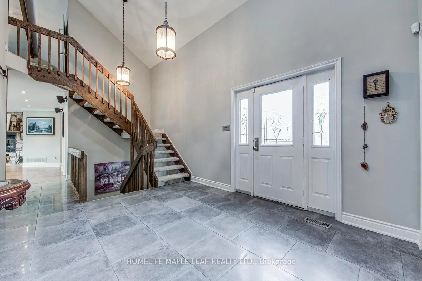 Photo 5 of 8 Coates Hill Court, Caledon, Palgrave — HOMEH