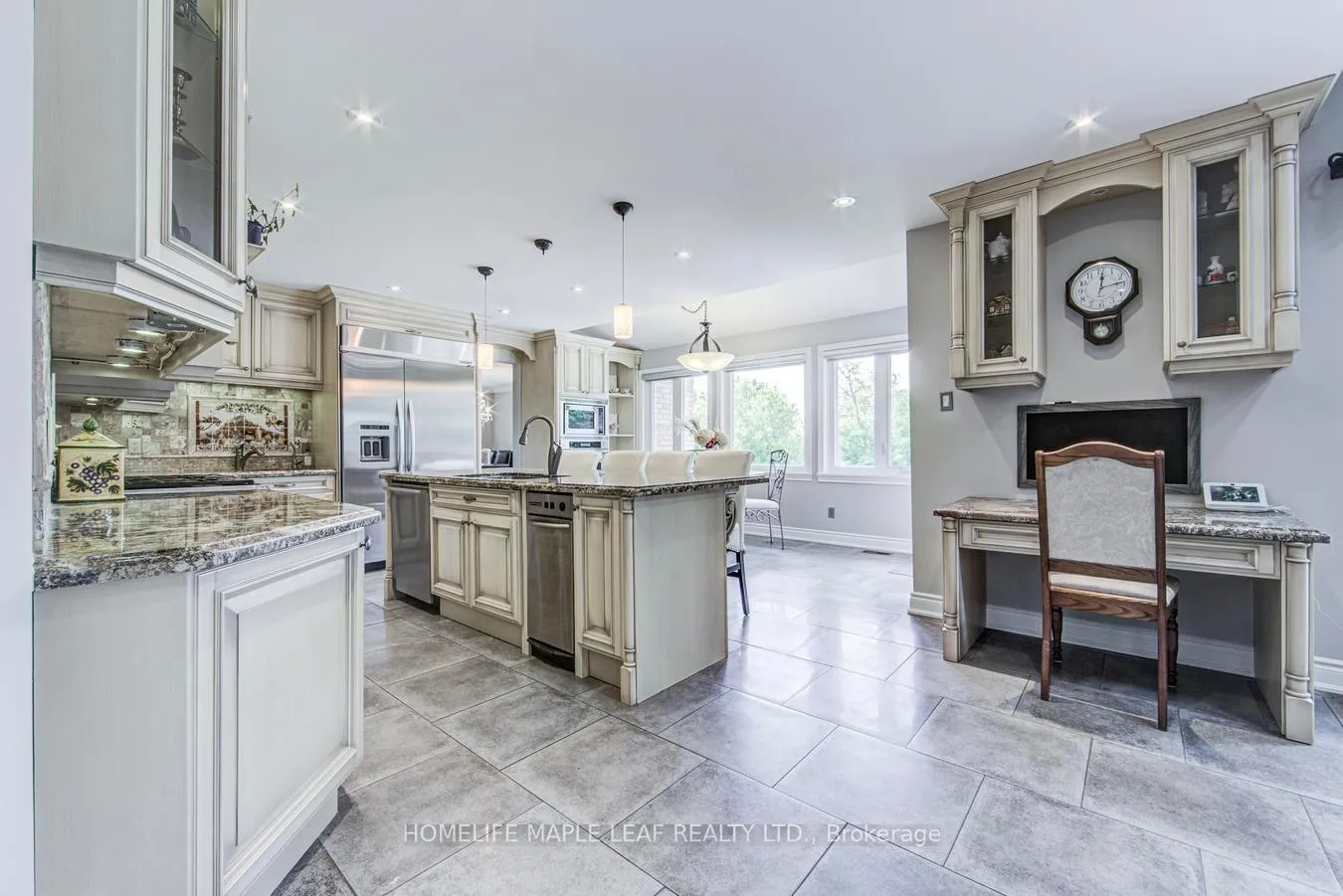Photo 13 of 8 Coates Hill Court, Caledon, Palgrave — HOMEH