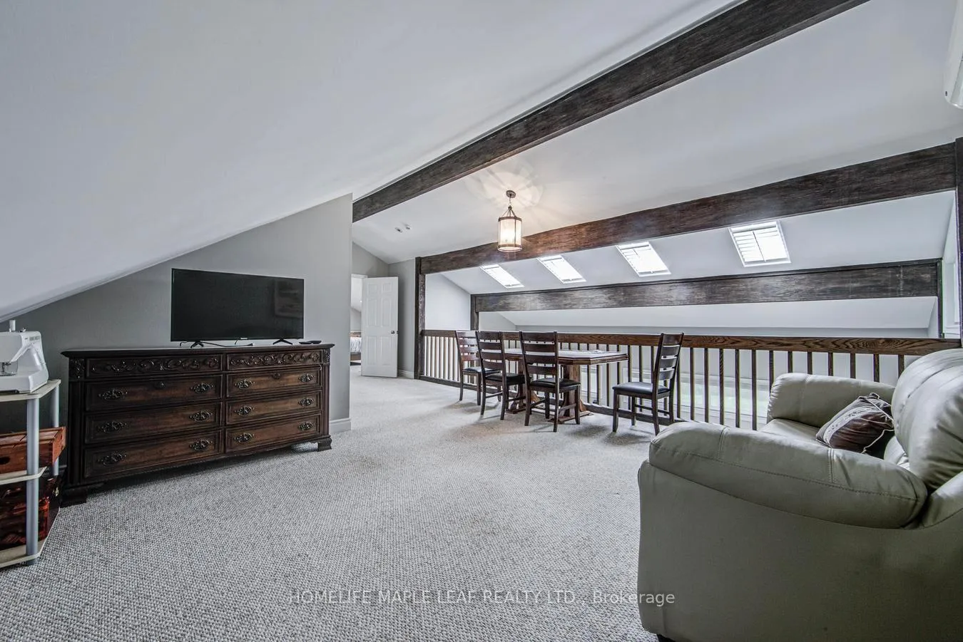 Photo 29 of 8 Coates Hill Court, Caledon, Palgrave — HOMEH