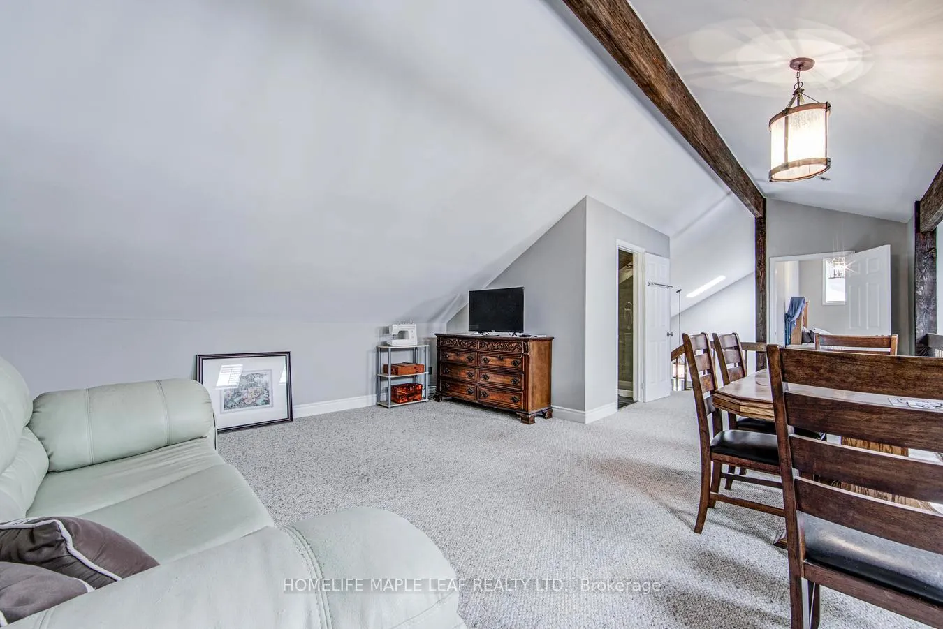 Photo 30 of 8 Coates Hill Court, Caledon, Palgrave — HOMEH
