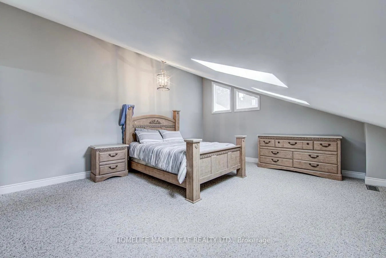 Photo 31 of 8 Coates Hill Court, Caledon, Palgrave — HOMEH