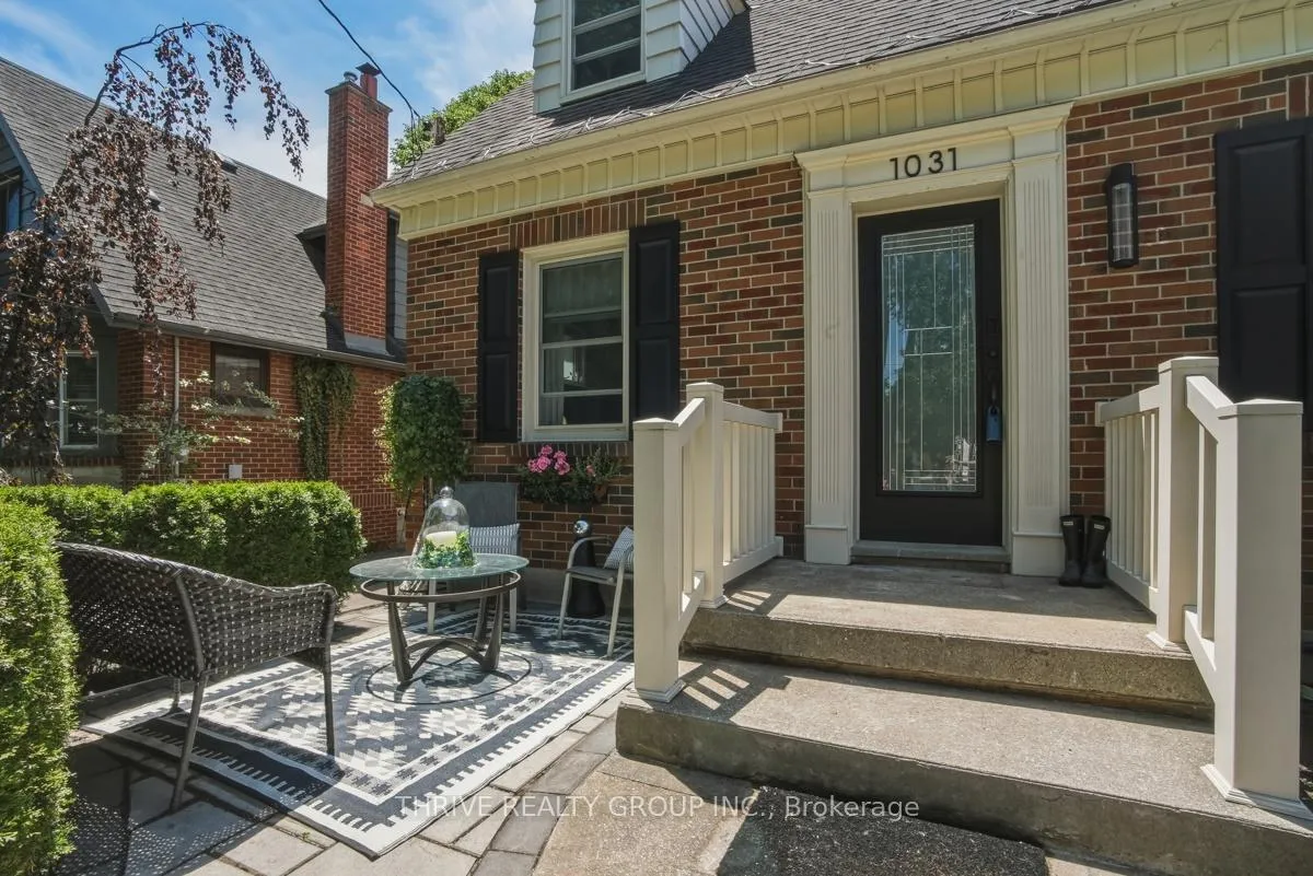 Photo 4 of 1031 William Street, London, East B — HOMEH