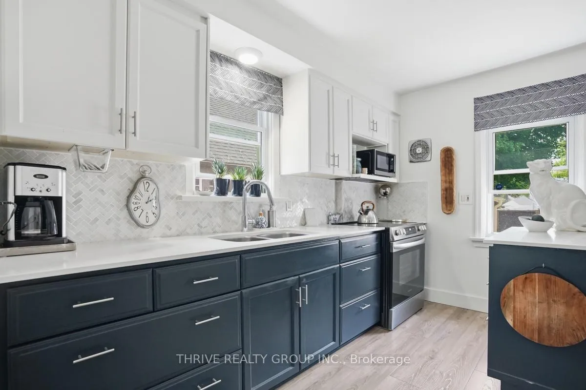 Photo 11 of 1031 William Street, London, East B — HOMEH