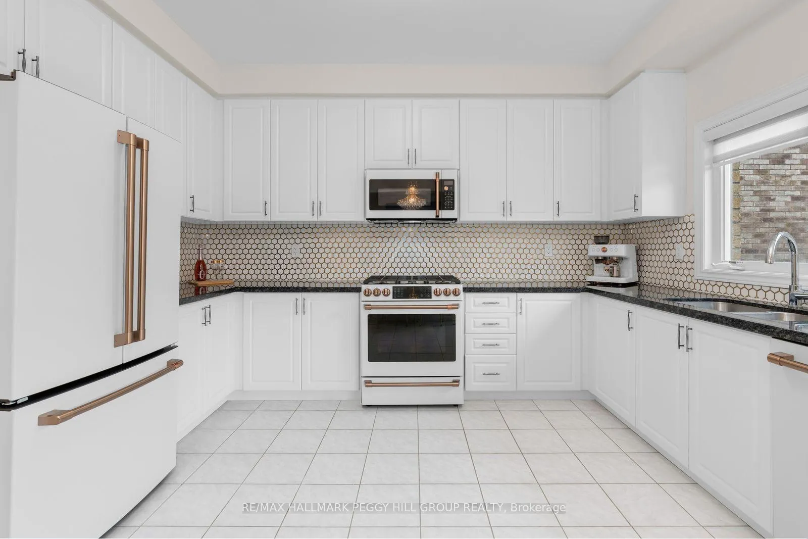 Photo 4 of 34 Valleo Street, Georgina, Keswick North — HOMEH