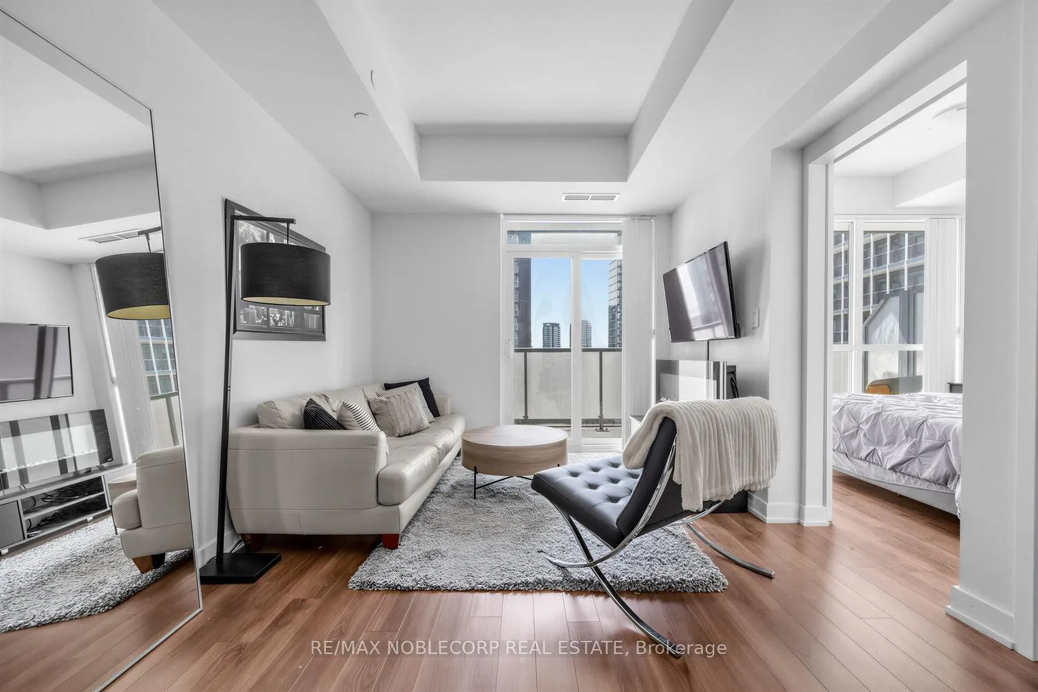 Photo 10 of Unit 1705, 30 Ordnance Street, Toronto, Niagara — HOMEH