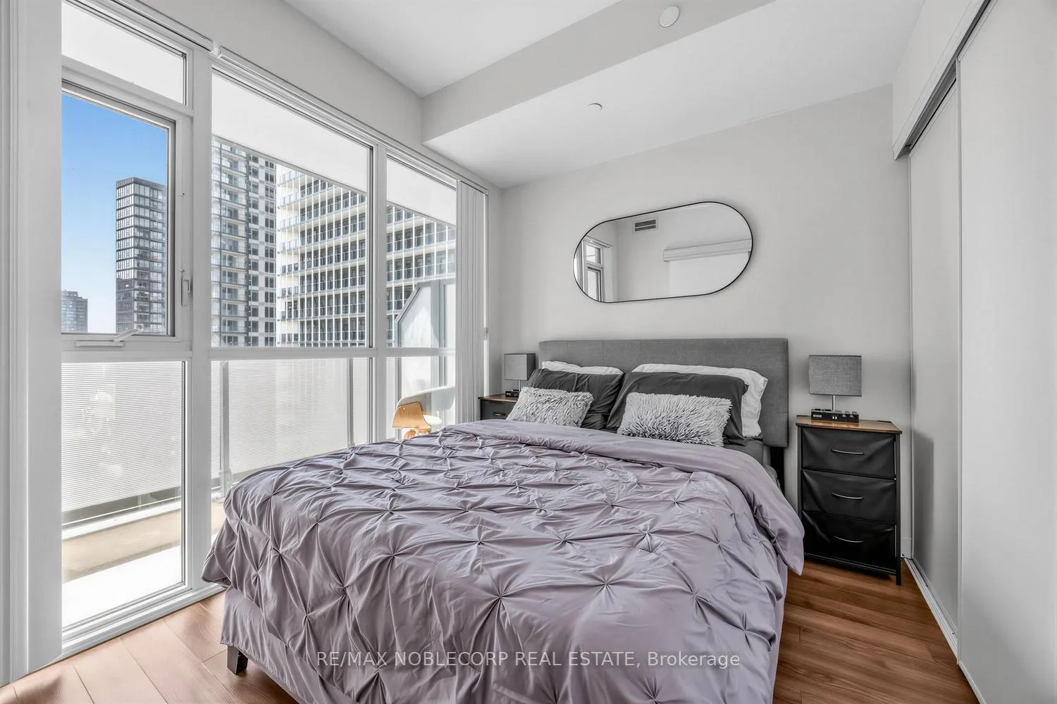 Photo 16 of Unit 1705, 30 Ordnance Street, Toronto, Niagara — HOMEH