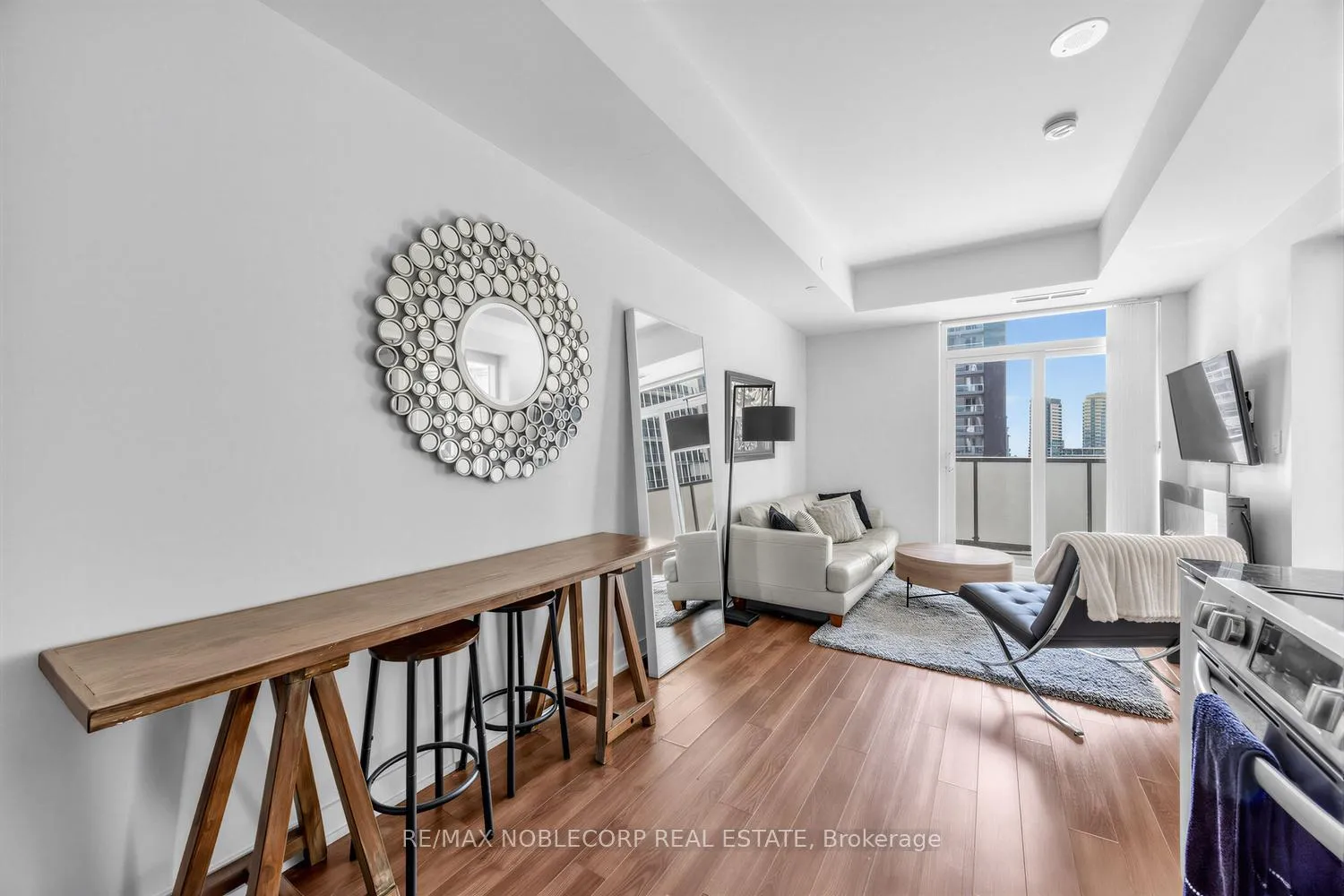 Photo 20 of Unit 1705, 30 Ordnance Street, Toronto, Niagara — HOMEH