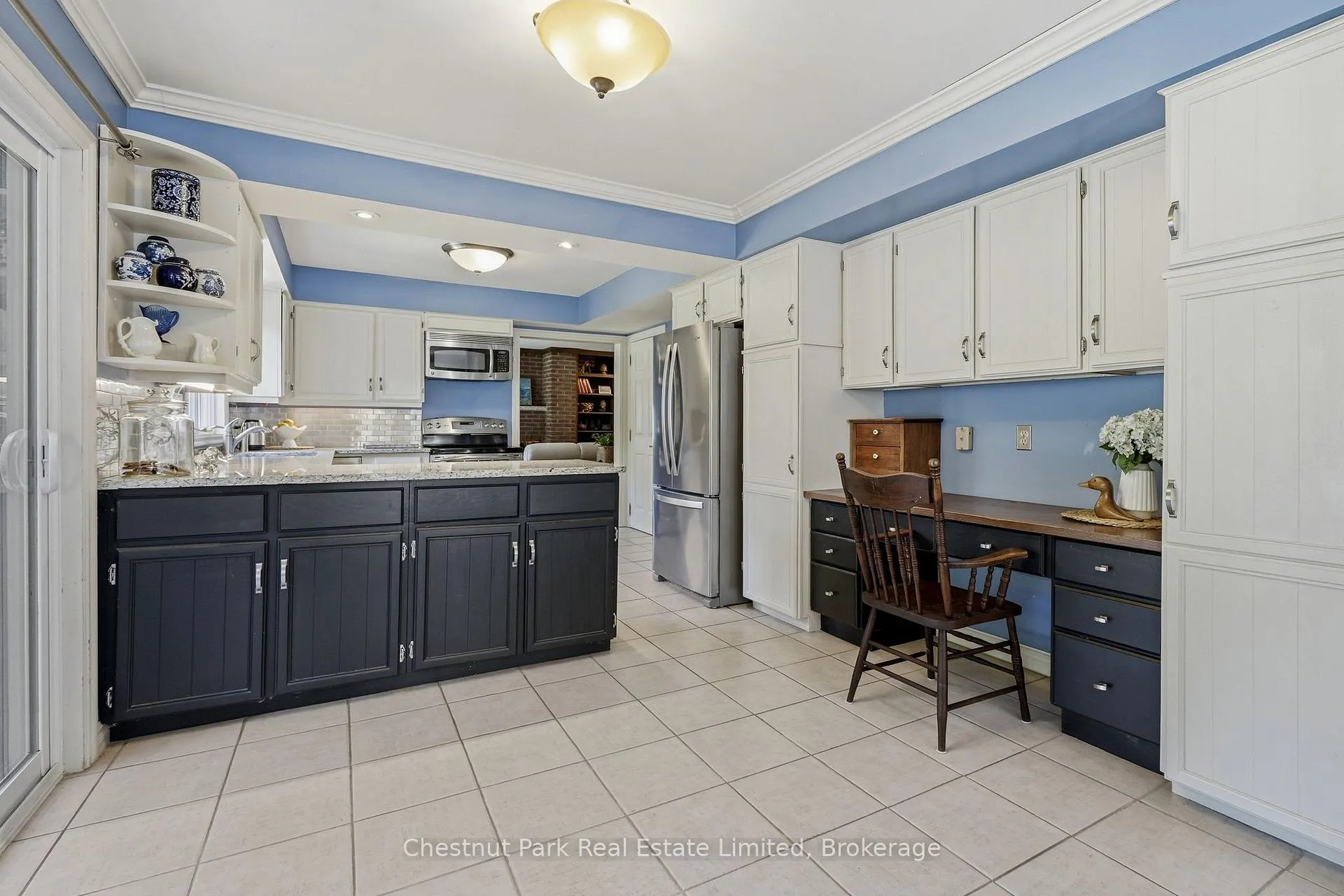 Photo 11 of 18 Carriage Lane, Quinte West, Murray Ward — HOMEH