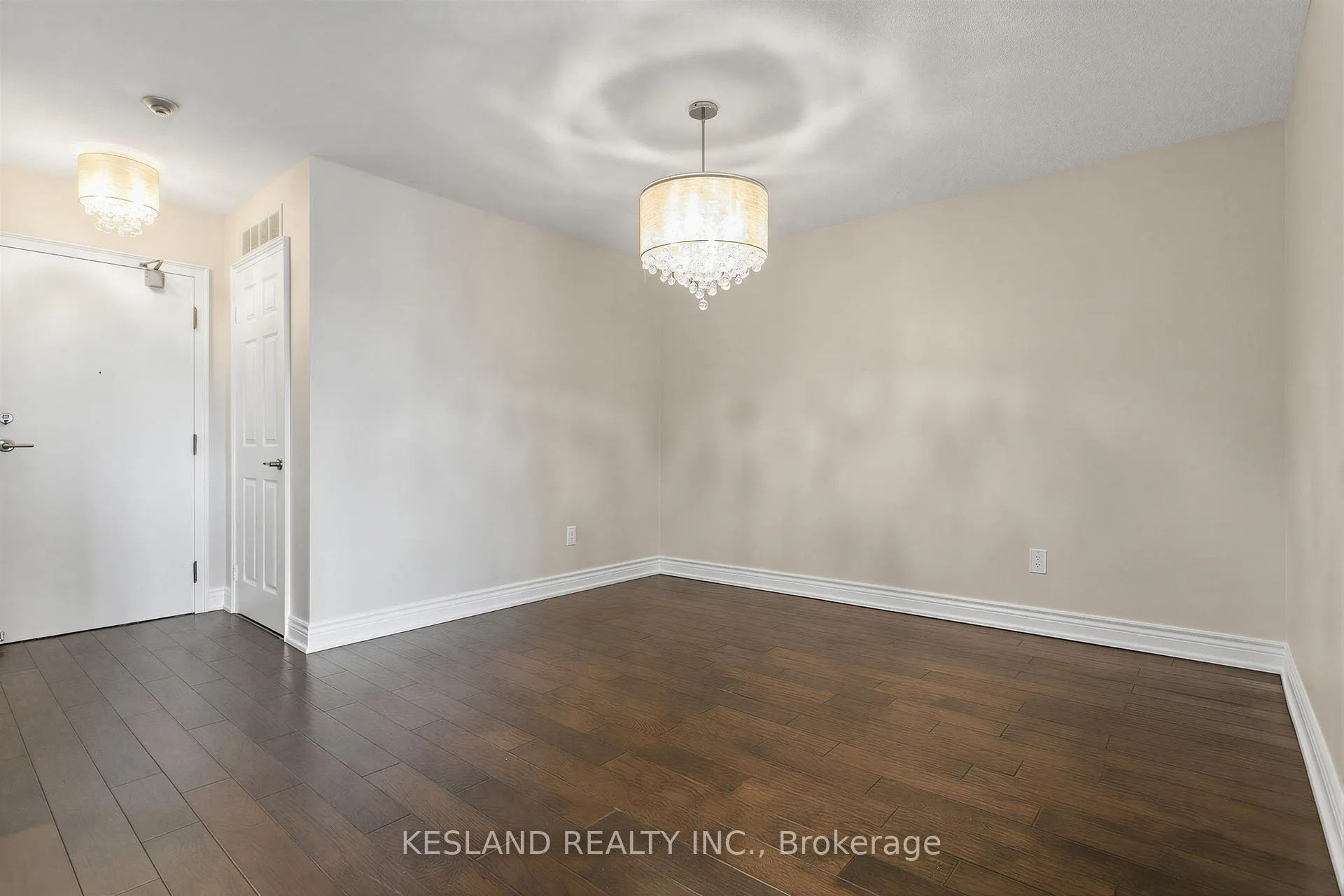 Photo 7 of Unit 1022, 25 Austin Drive, Markham, Markville — HOMEH