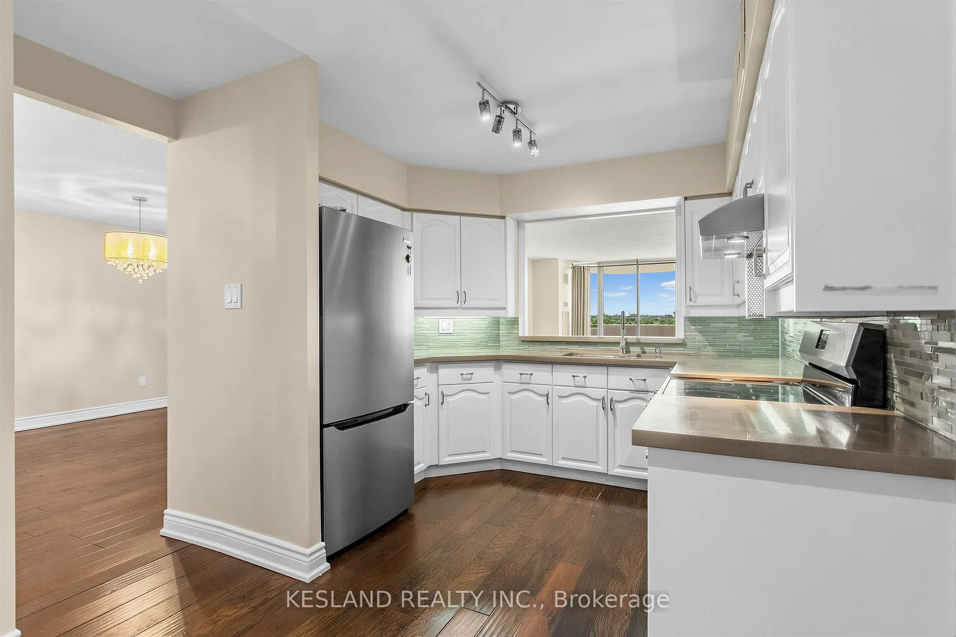 Photo 11 of Unit 1022, 25 Austin Drive, Markham, Markville — HOMEH