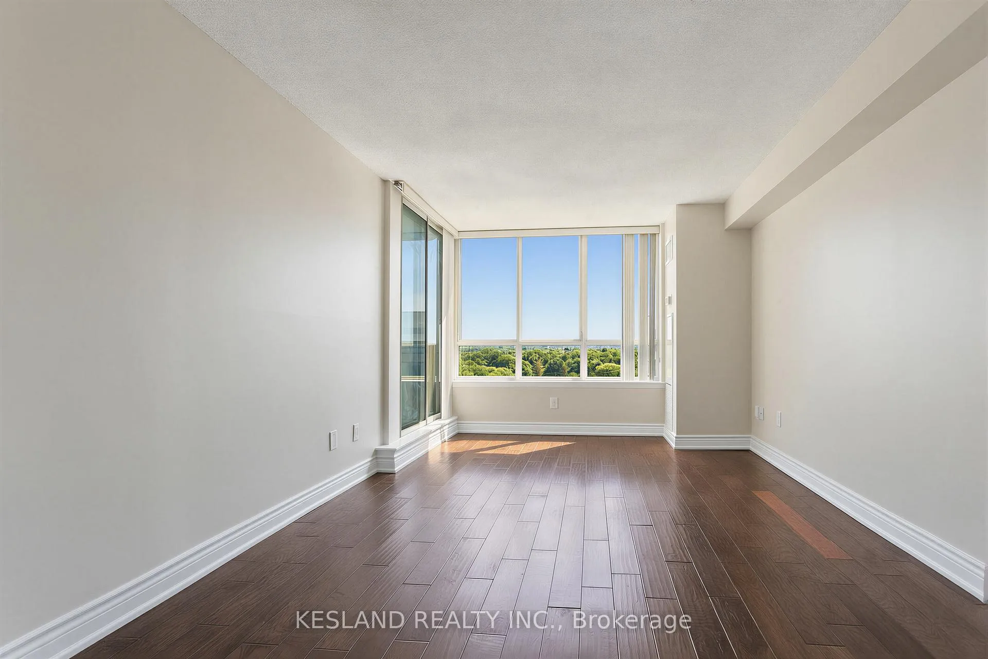 Photo 18 of Unit 1022, 25 Austin Drive, Markham, Markville — HOMEH