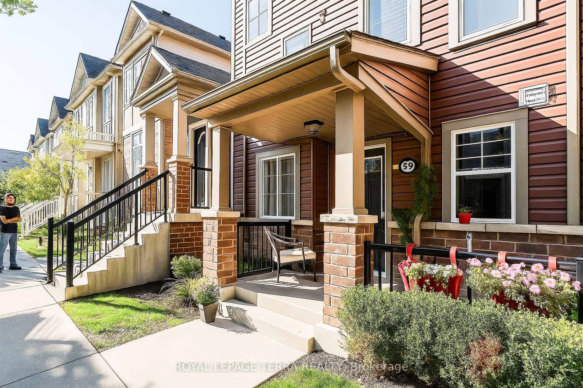 Front of Unit 59, 2500 Hill Rise Court
