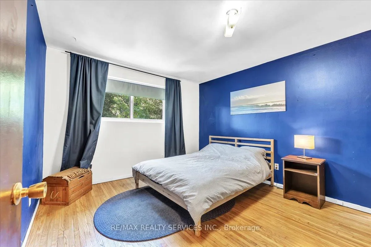 Photo 16 of 21 Welbeck Drive, Brampton, Northwood Park — HOMEH