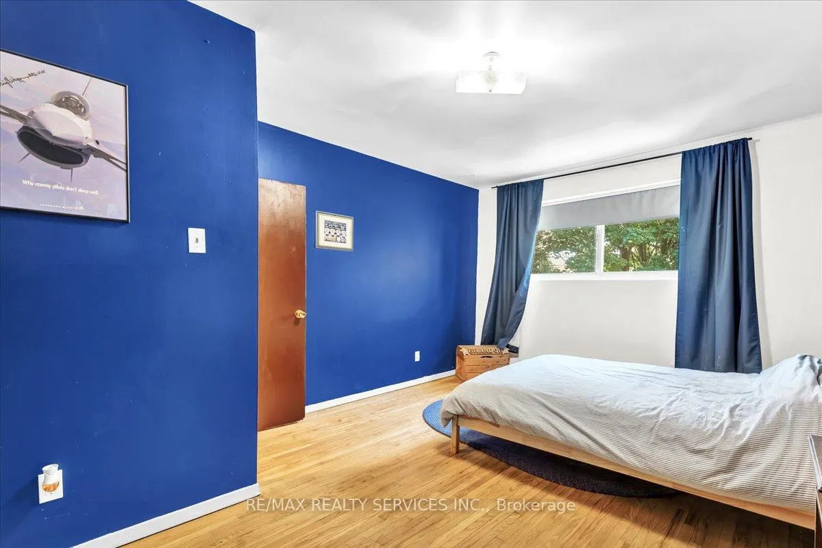 Photo 18 of 21 Welbeck Drive, Brampton, Northwood Park — HOMEH