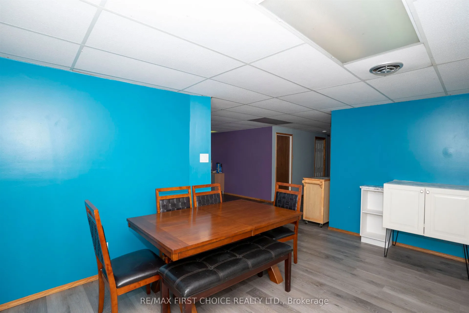 Photo 28 of 3306 Fairview Avenue, Thunder Bay, Rosslyn Road — HOMEH