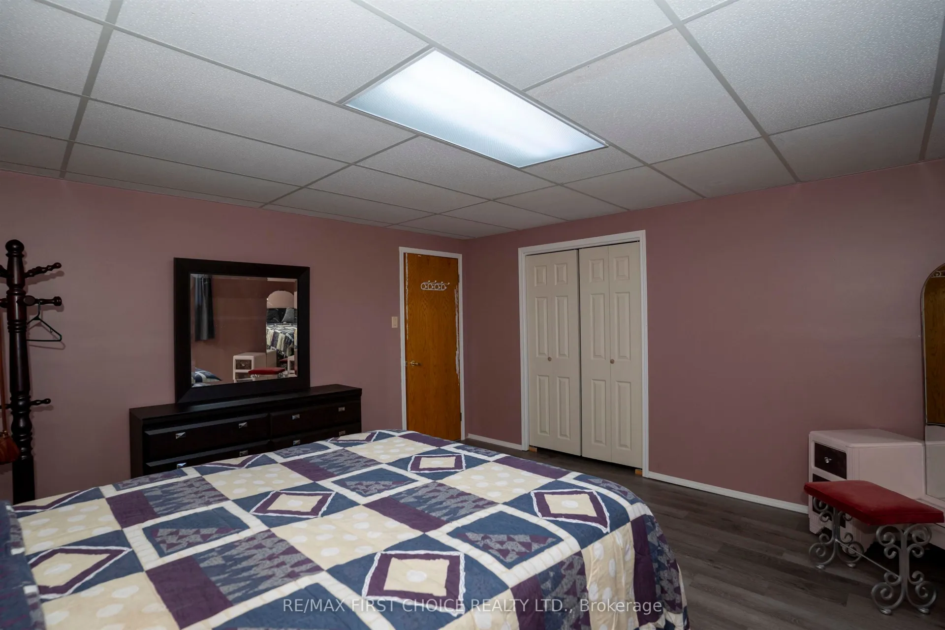 Photo 29 of 3306 Fairview Avenue, Thunder Bay, Rosslyn Road — HOMEH