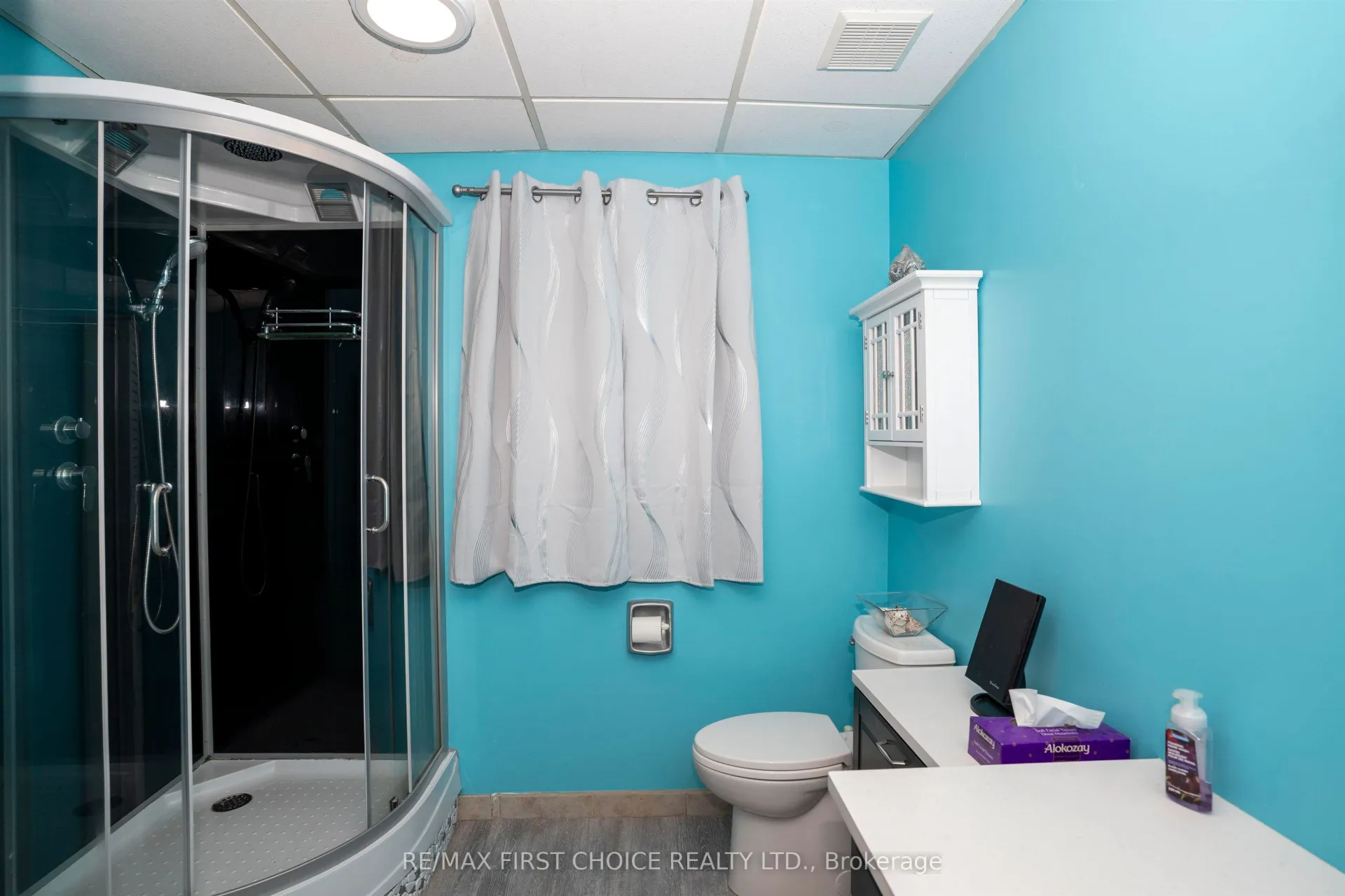 Photo 33 of 3306 Fairview Avenue, Thunder Bay, Rosslyn Road — HOMEH