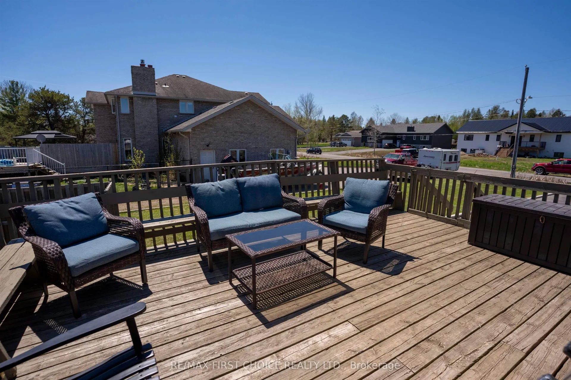 Photo 37 of 3306 Fairview Avenue, Thunder Bay, Rosslyn Road — HOMEH
