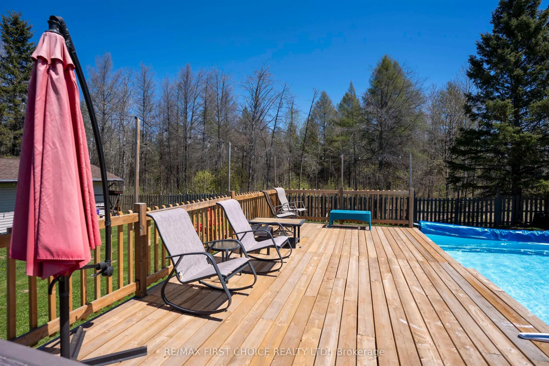 Photo 39 of 3306 Fairview Avenue, Thunder Bay, Rosslyn Road — HOMEH