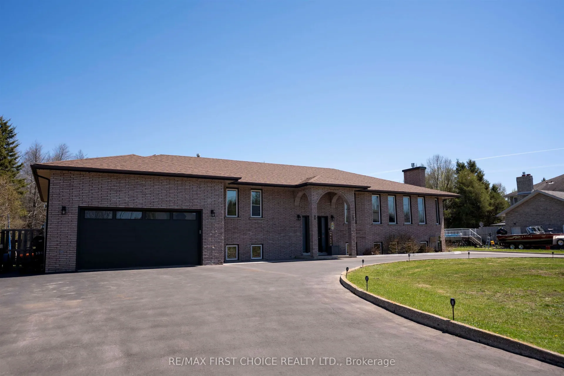 Photo 46 of 3306 Fairview Avenue, Thunder Bay, Rosslyn Road — HOMEH