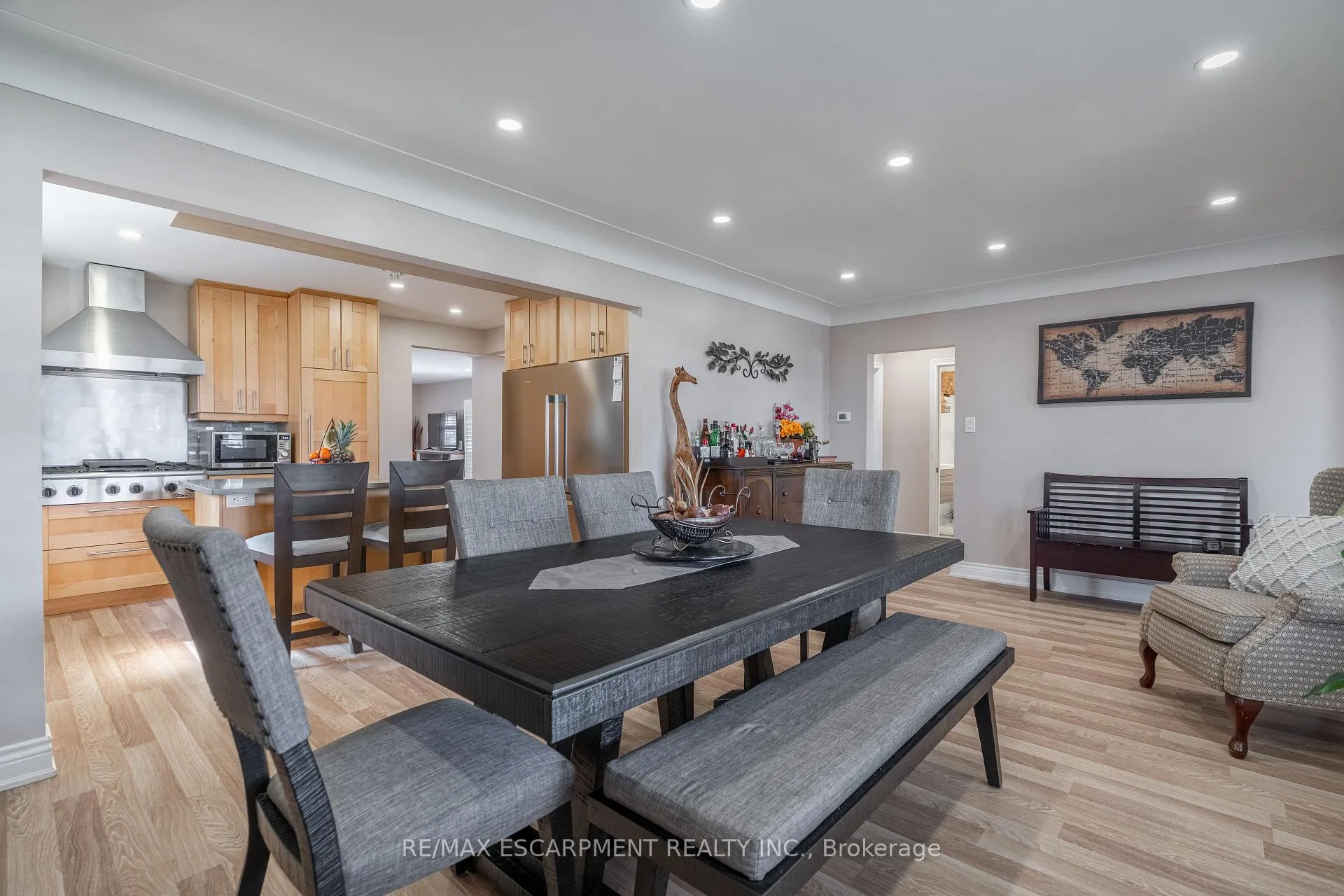 Photo 6 of 53 Third Road E, Hamilton, Rural Stoney Creek — HOMEH