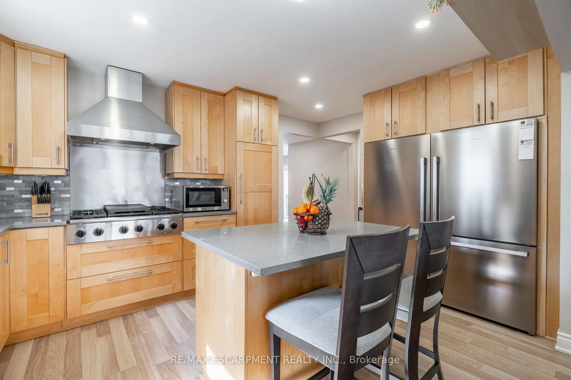 Photo 9 of 53 Third Road E, Hamilton, Rural Stoney Creek — HOMEH