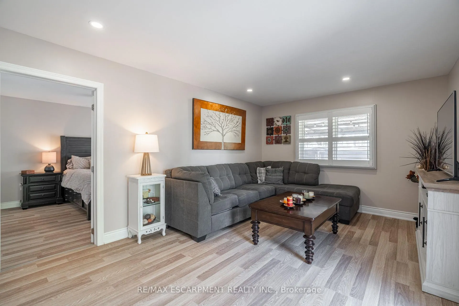 Photo 12 of 53 Third Road E, Hamilton, Rural Stoney Creek — HOMEH