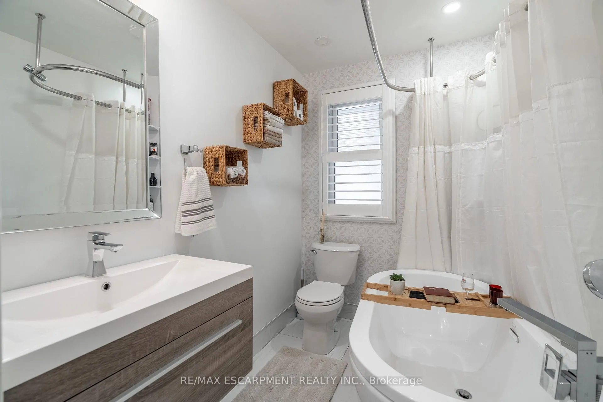 Photo 20 of 53 Third Road E, Hamilton, Rural Stoney Creek — HOMEH