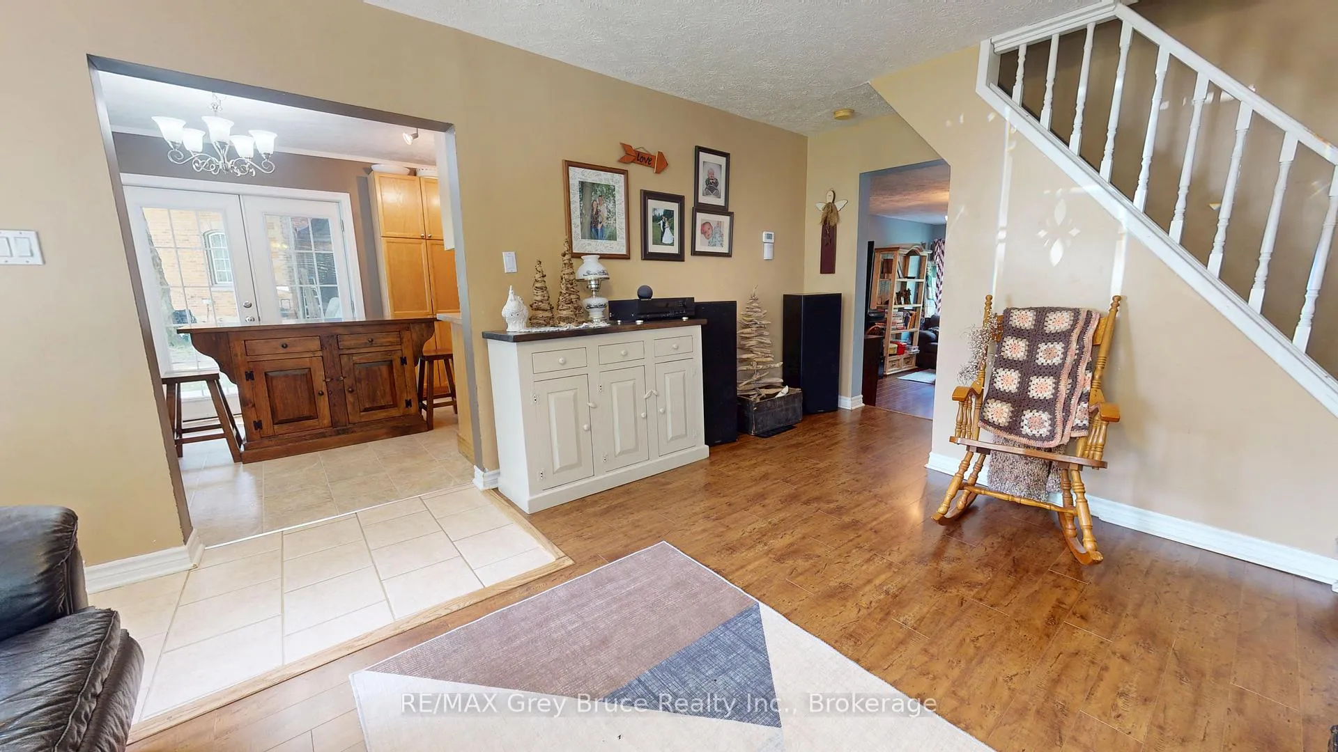 Photo 12 of 212 Yonge Street S, Arran-Elderslie — HOMEH