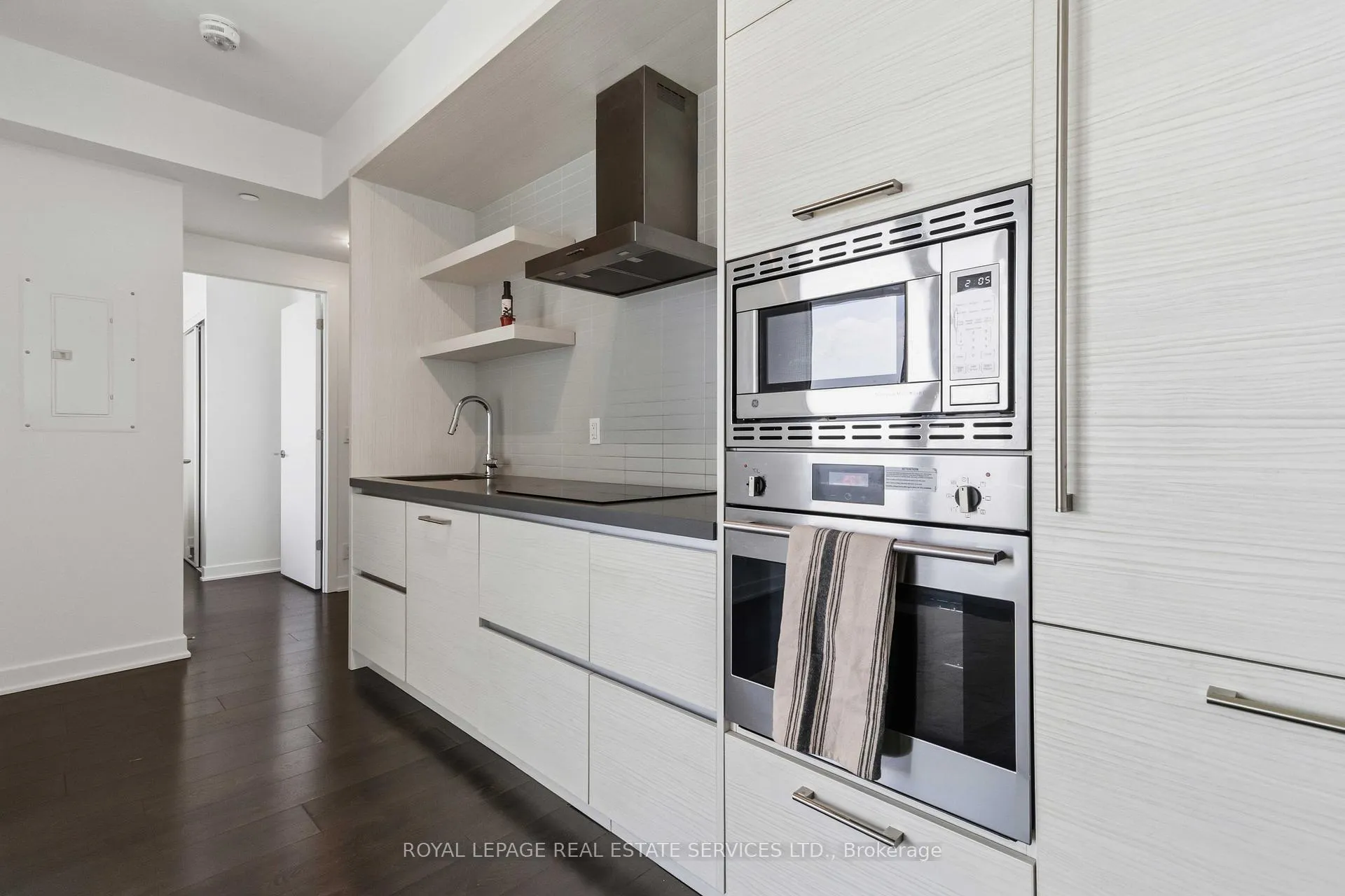 Photo 12 of Unit 2607, 2221 Yonge Street, Toronto, Mount Pleasant West — HOMEH