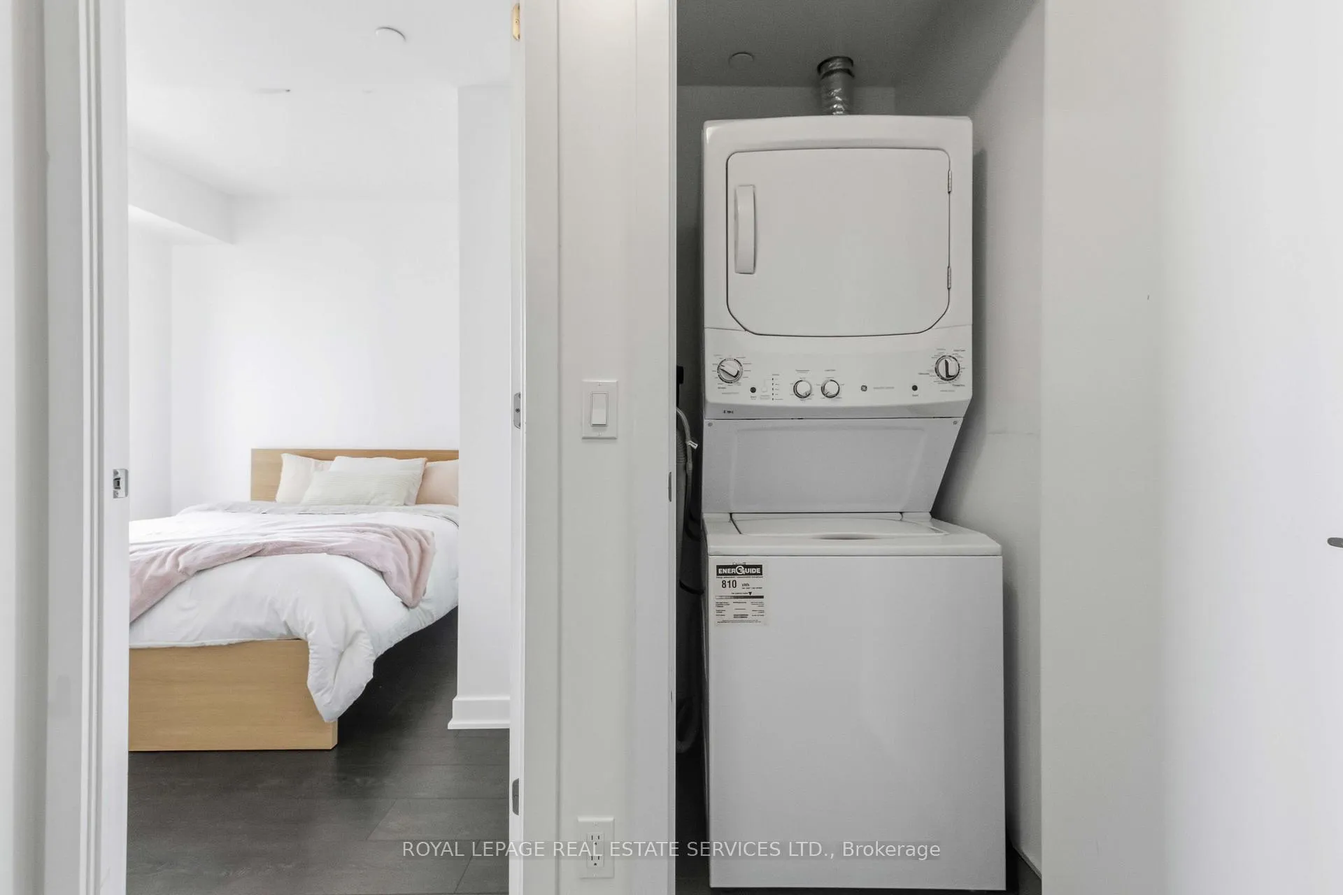 Photo 15 of Unit 2607, 2221 Yonge Street, Toronto, Mount Pleasant West — HOMEH