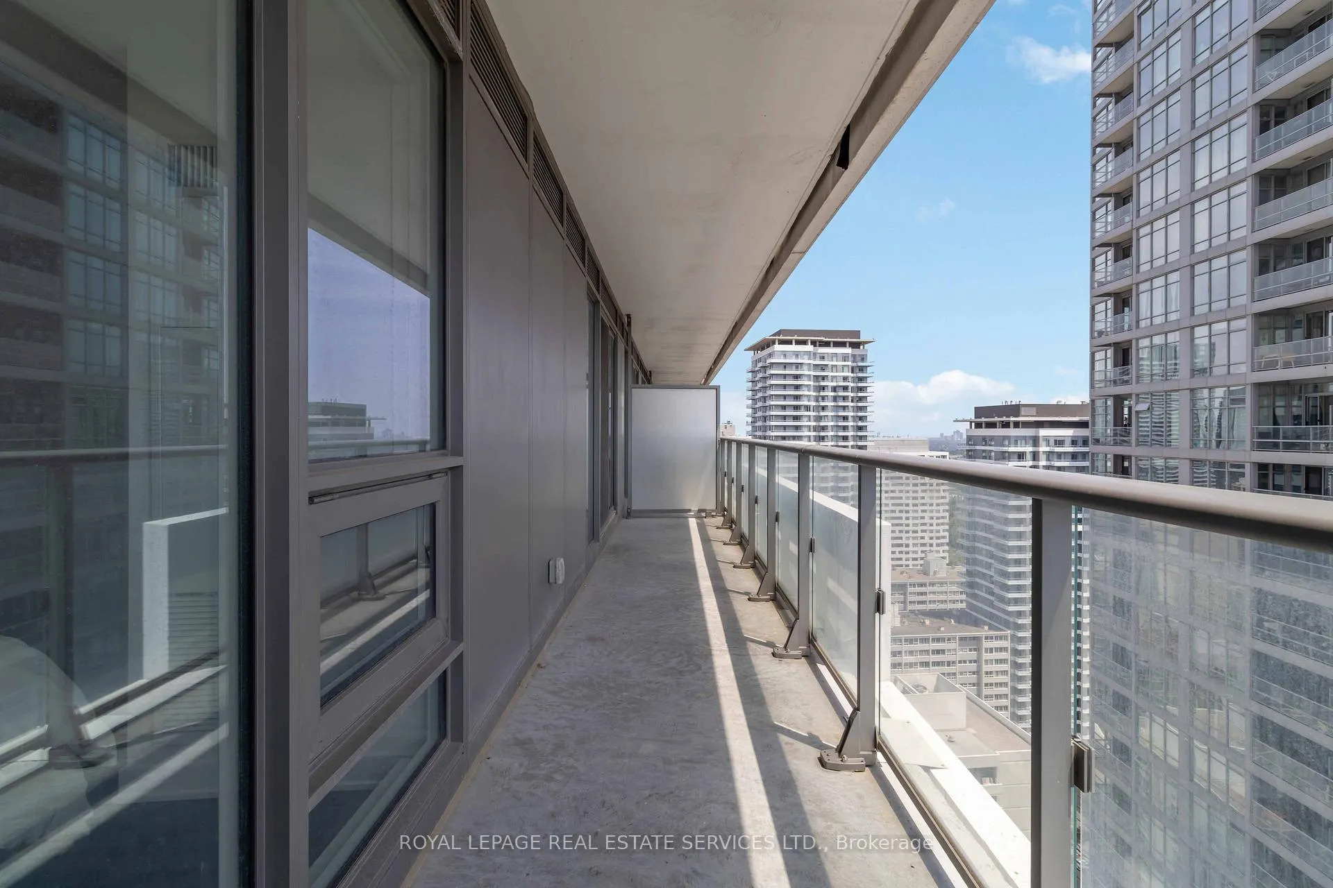 Photo 18 of Unit 2607, 2221 Yonge Street, Toronto, Mount Pleasant West — HOMEH