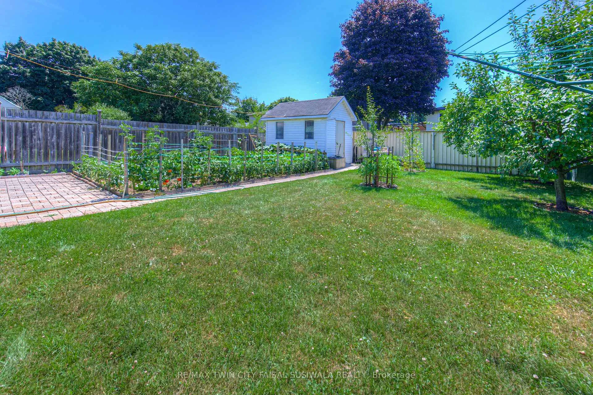 Photo 5 of 1227 Valentine Drive, Cambridge, Lang's Farm — HOMEH