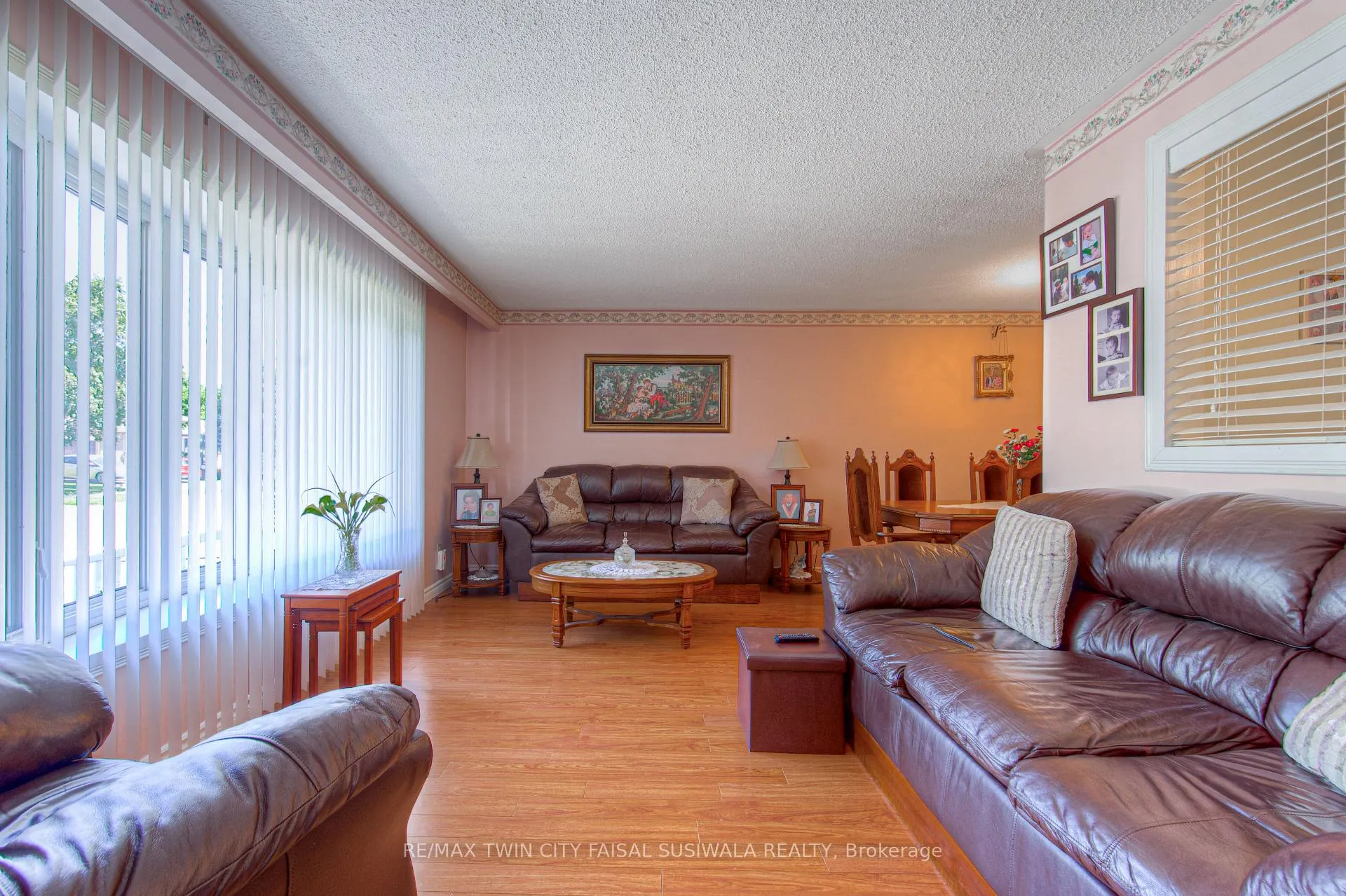 Photo 10 of 1227 Valentine Drive, Cambridge, Lang's Farm — HOMEH
