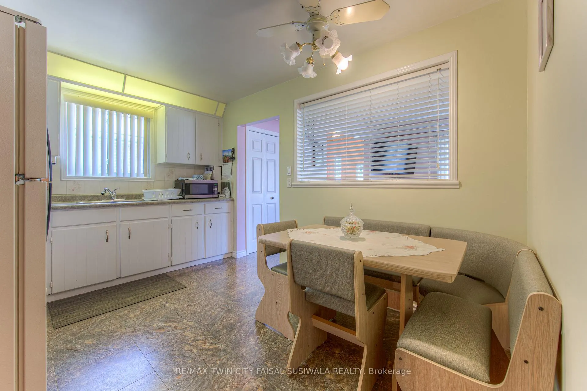 Photo 14 of 1227 Valentine Drive, Cambridge, Lang's Farm — HOMEH