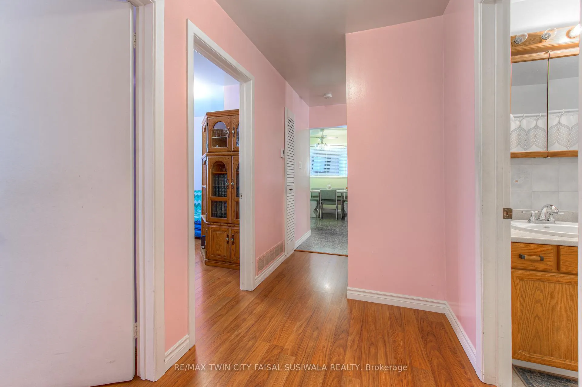 Photo 18 of 1227 Valentine Drive, Cambridge, Lang's Farm — HOMEH