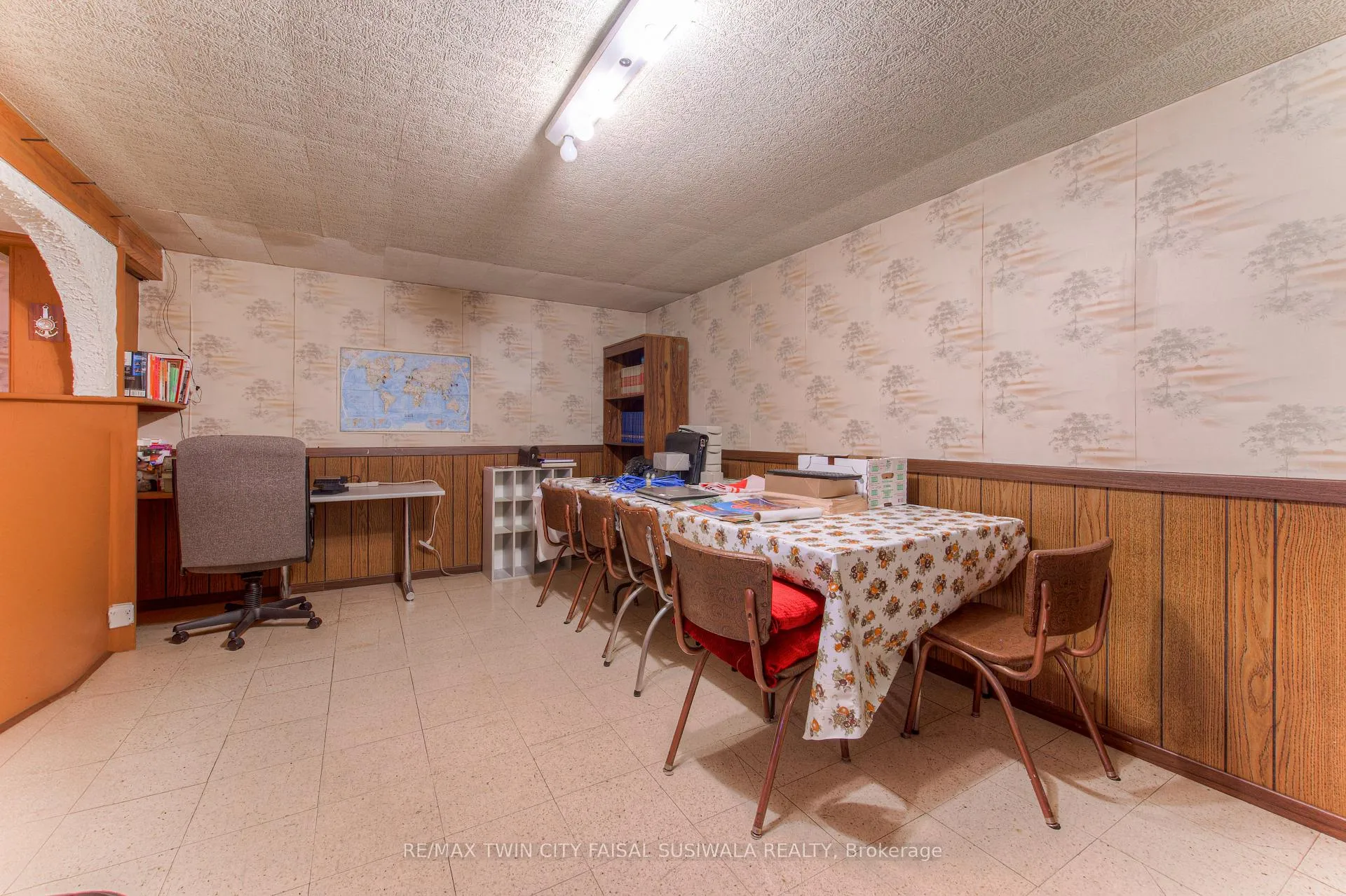 Photo 26 of 1227 Valentine Drive, Cambridge, Lang's Farm — HOMEH