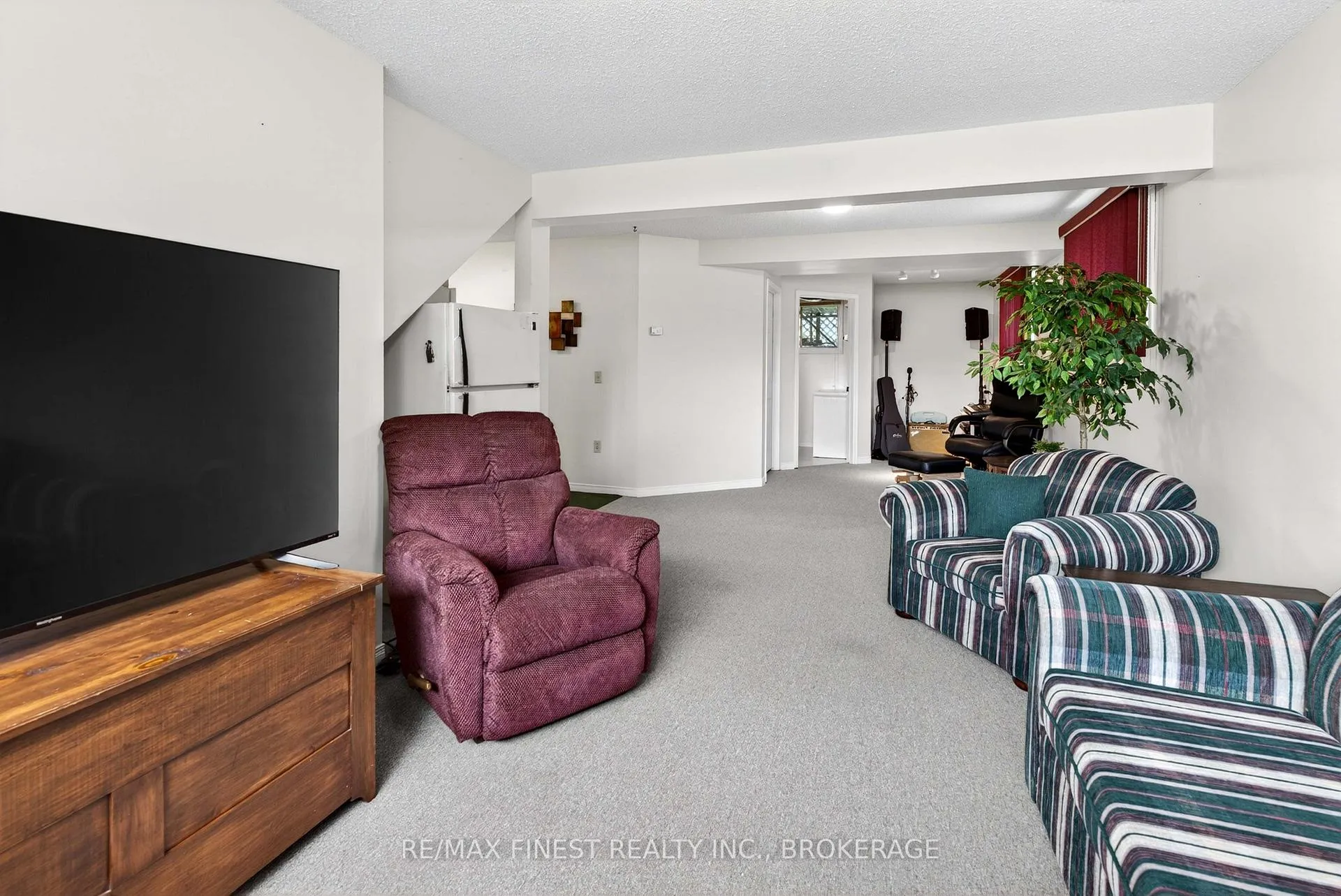 Photo 25 of 52 Johnson Street, Prince Edward County, Picton Ward — HOMEH