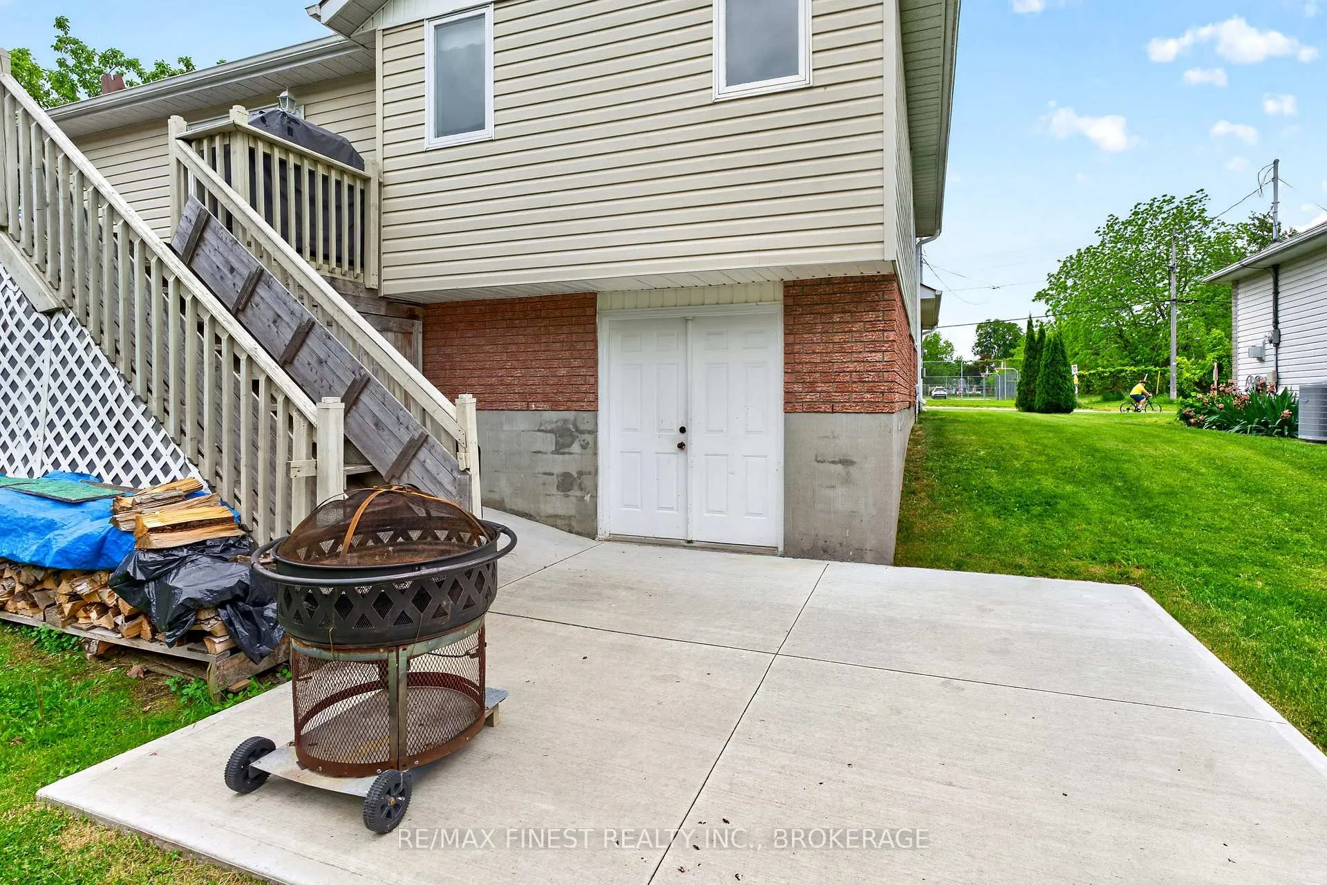 Photo 40 of 52 Johnson Street, Prince Edward County, Picton Ward — HOMEH