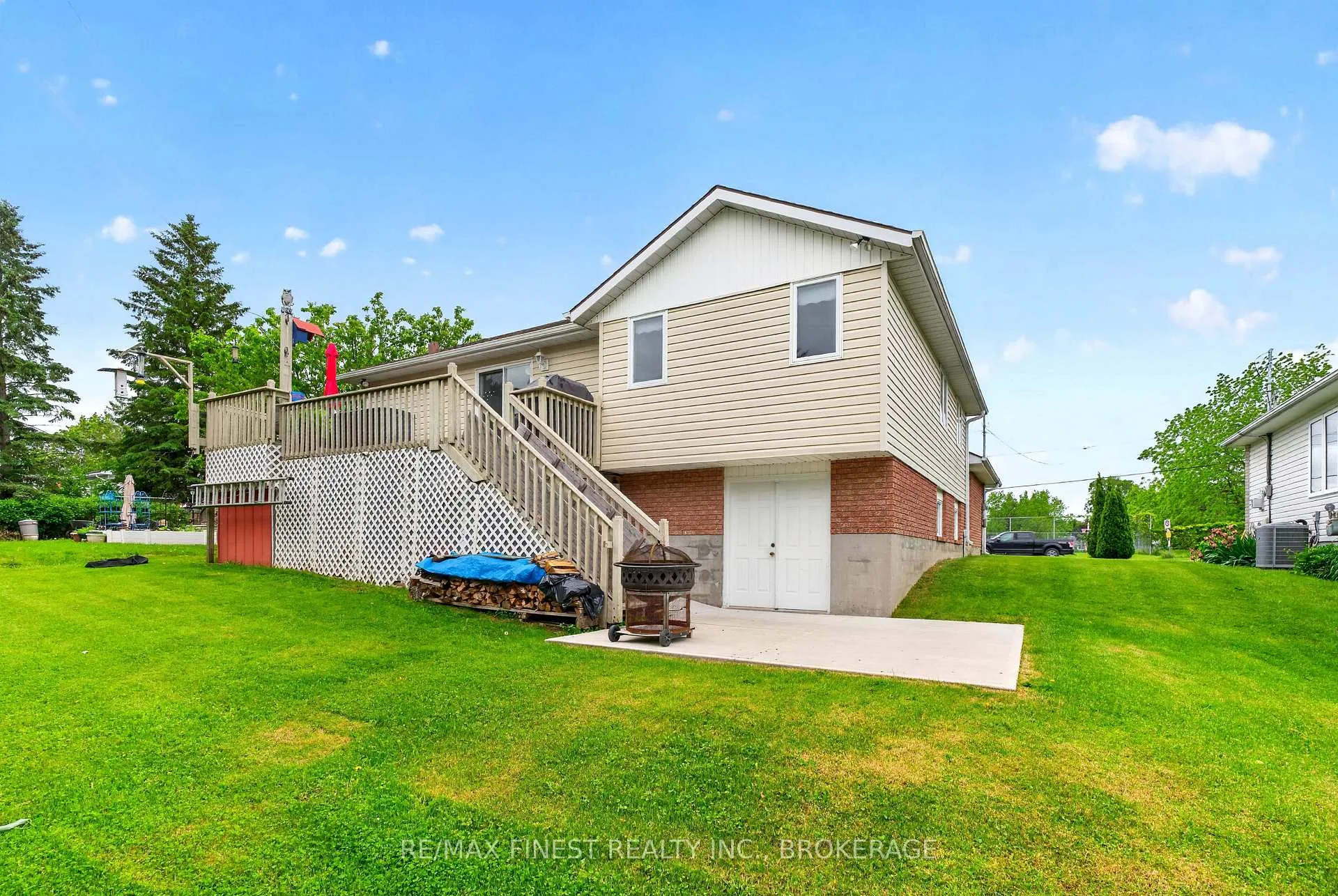 Photo 42 of 52 Johnson Street, Prince Edward County, Picton Ward — HOMEH
