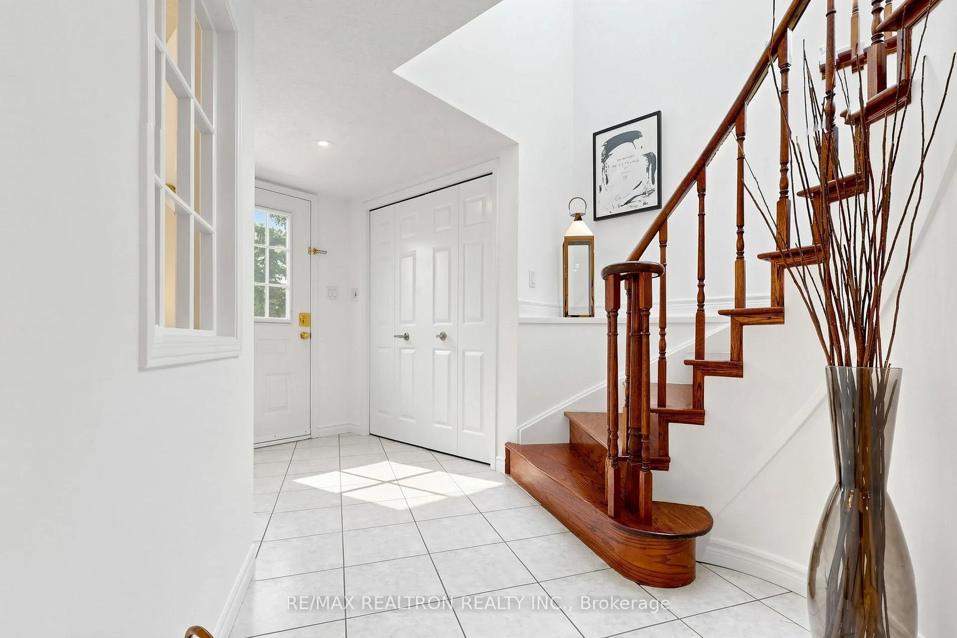 Photo 8 of 186 Wintermute Boulevard, Scarborough, Steeles — HOMEH