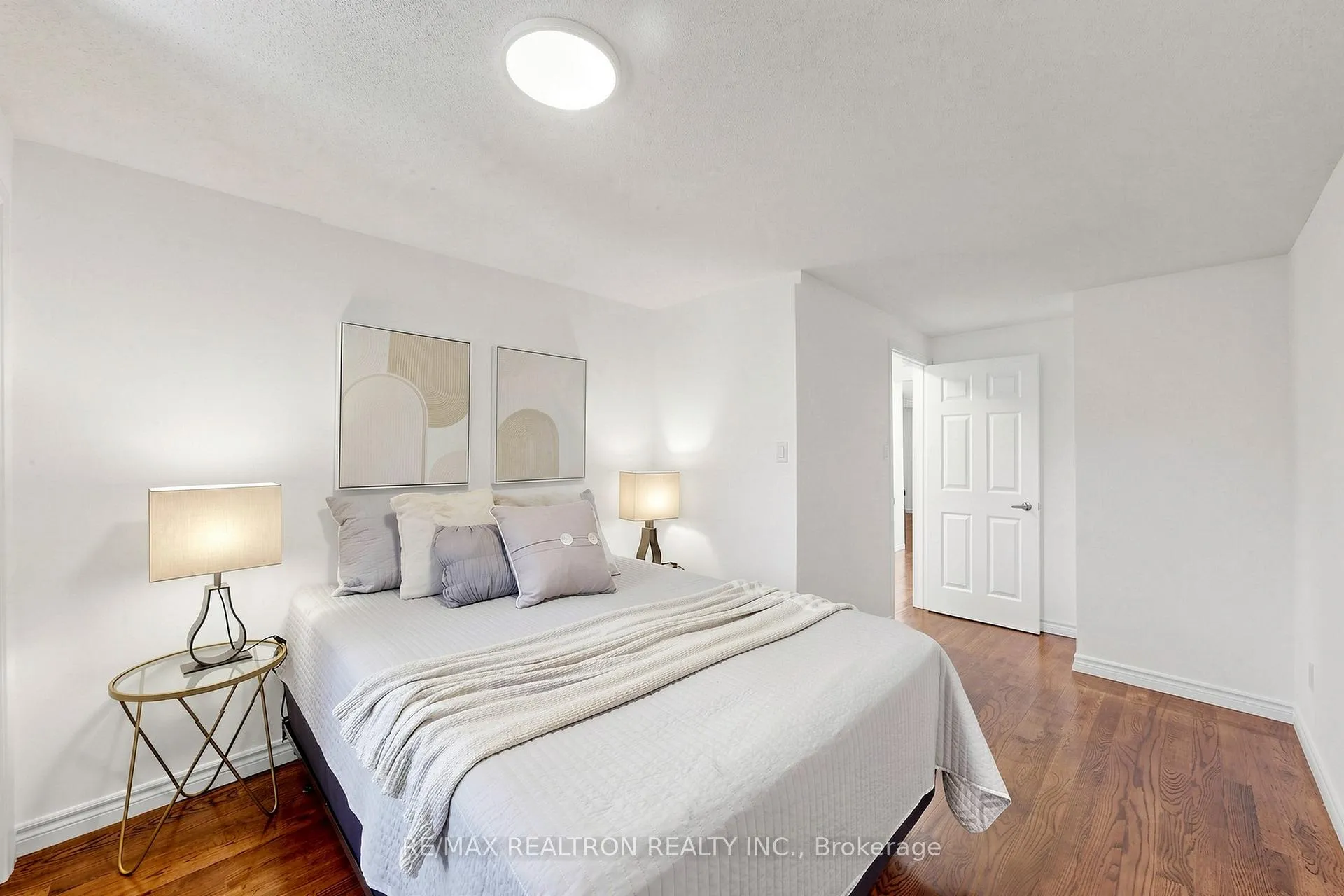 Photo 35 of 186 Wintermute Boulevard, Scarborough, Steeles — HOMEH