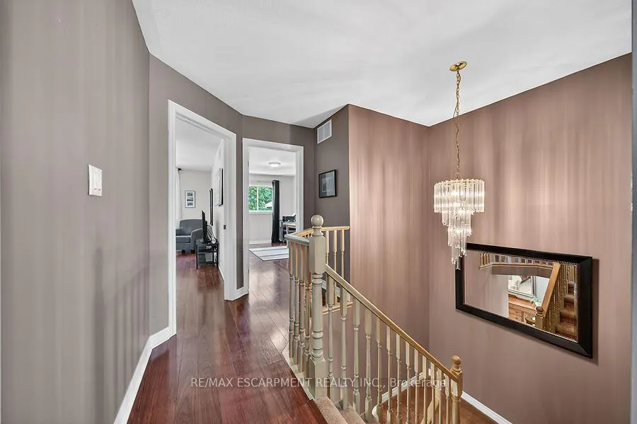 Photo 17 of 354 Highland Road W, Hamilton, Stoney Creek Mountain — HOMEH
