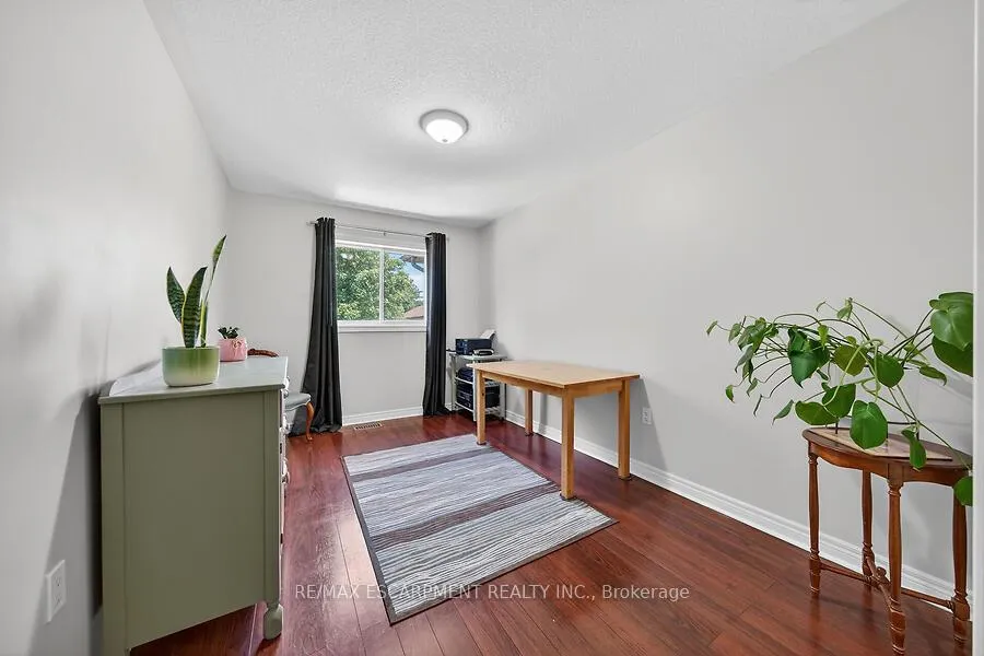 Photo 20 of 354 Highland Road W, Hamilton, Stoney Creek Mountain — HOMEH