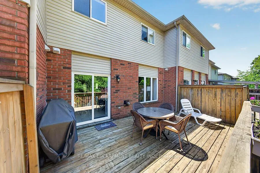 Photo 31 of 354 Highland Road W, Hamilton, Stoney Creek Mountain — HOMEH